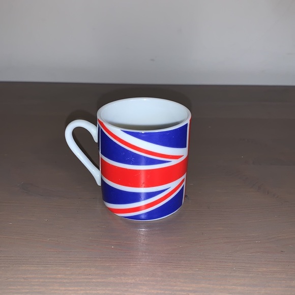 The Great British Pottery Company Elgate United Kingdom Flag Mini Mug - Picture 4 of 10